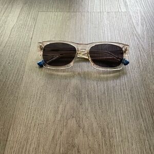 le specs dang it beige clear d frame flate profile acetate sunglasses eyewear